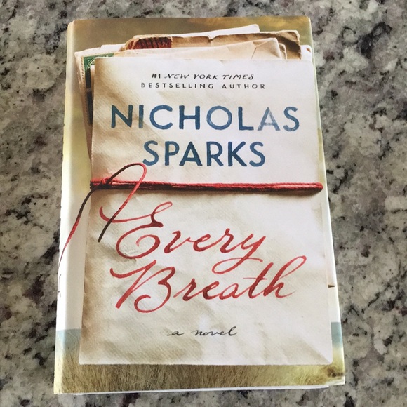NICHOLAS SPARKS Bundle of 2 Hardcover Books - Picture 4 of 5